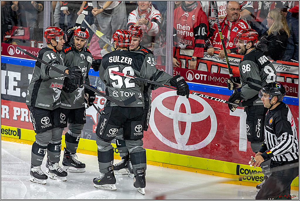 DEL; Koelner Haie - Eisbaeren Berlin, 21.10.2018